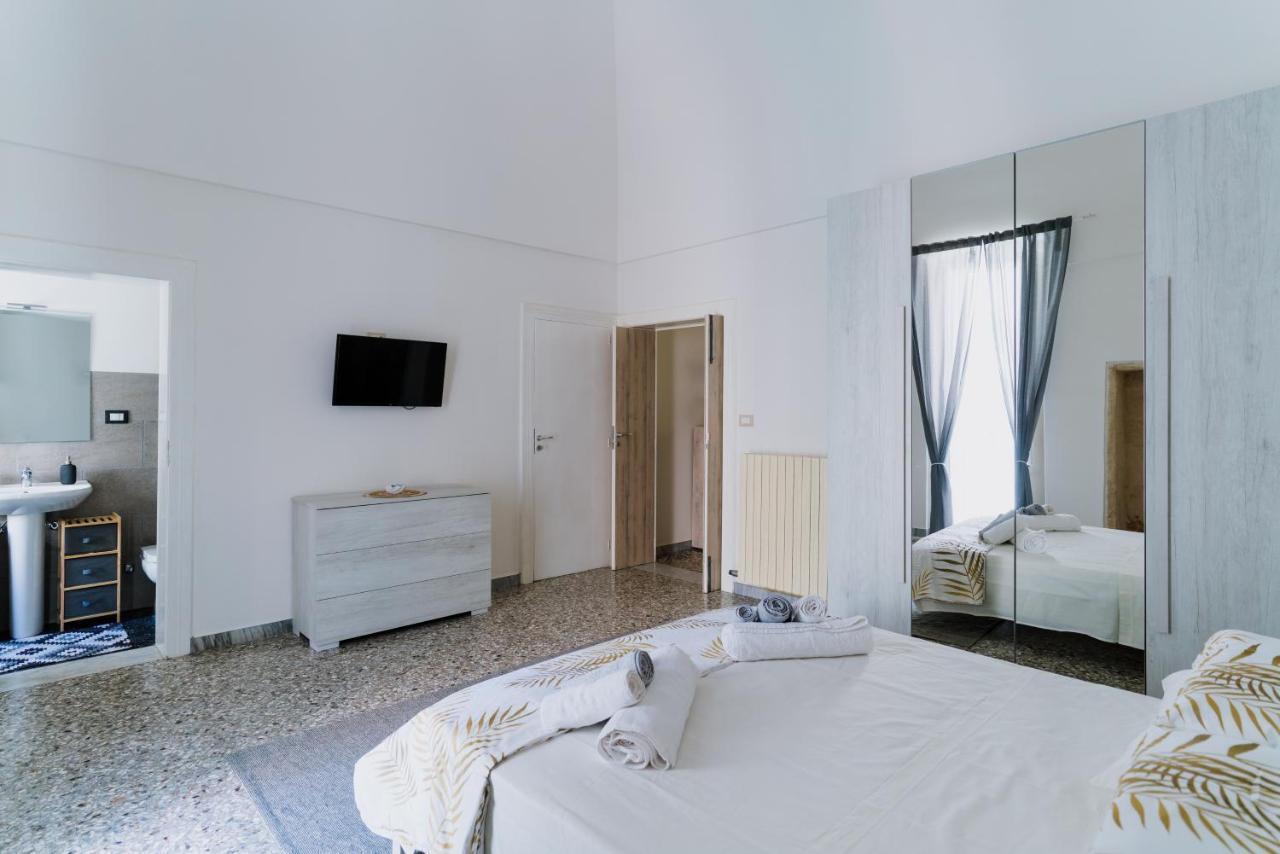 Palestro49 Holiday House مونوبولي المظهر الخارجي الصورة